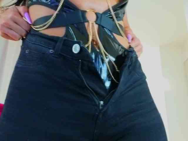 SinWithJessy webcam
