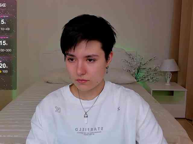 CharlieeAdams webcam