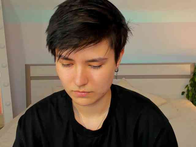 CharlieeAdams webcam