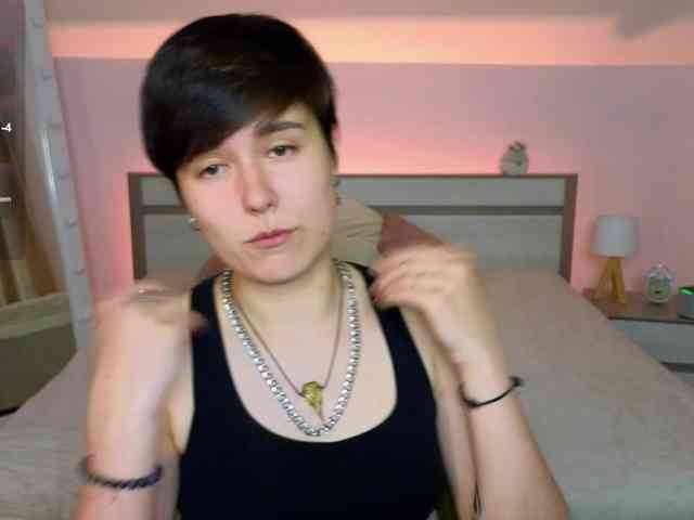CharlieeAdams webcam