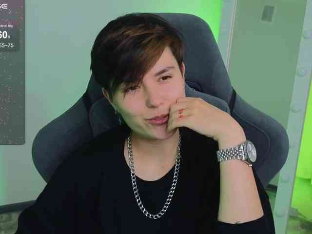 CharlieeAdams CharlieeAdams