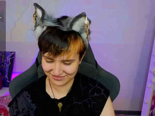 CharlieeAdams Live Webcam on BongaCams CharlieeAdams Live Webcam on BongaCams