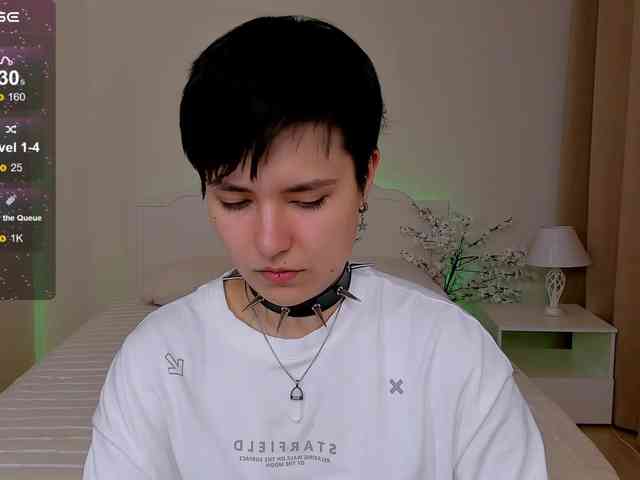 CharlieeAdams webcam
