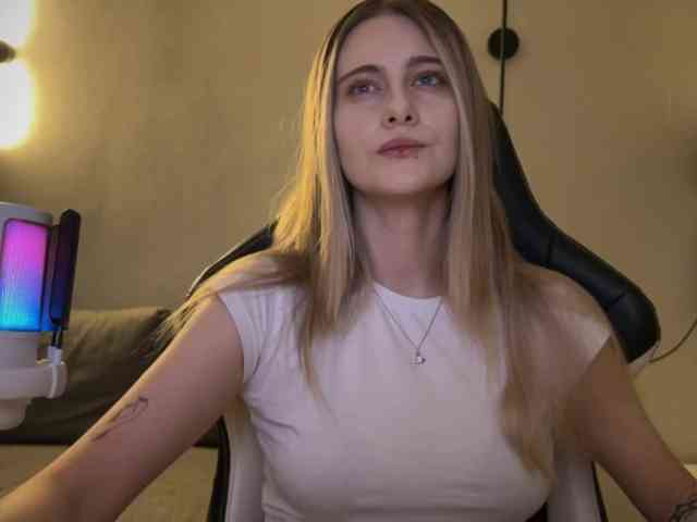 -HeyRina- webcam