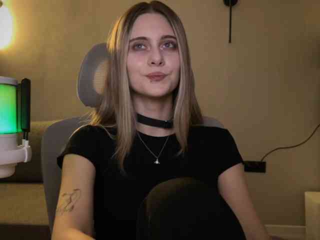 -HeyRina- webcam