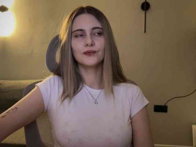 -HeyRina- webcam