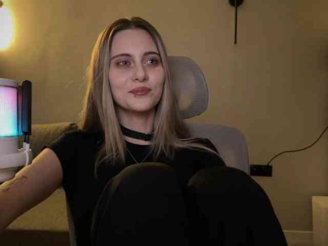 -HeyRina- webcam