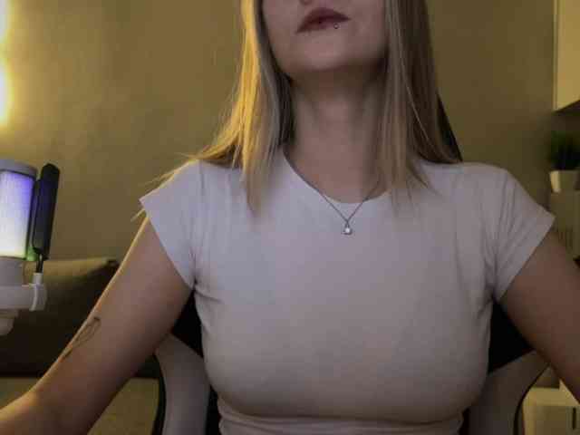 -HeyRina- webcam