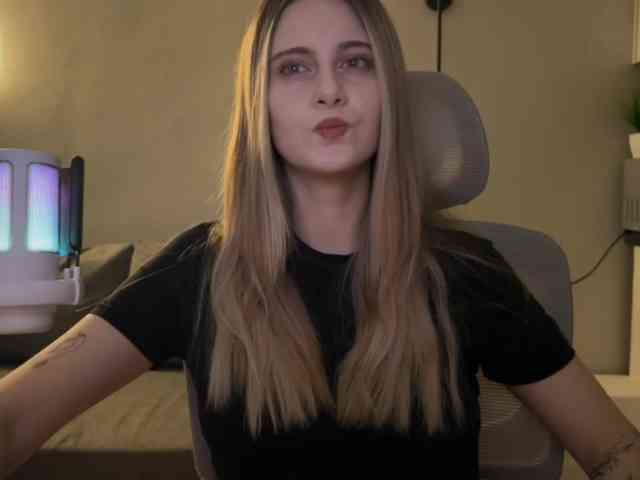 sex show HeyRina
