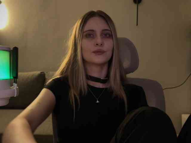 -HeyRina- webcam
