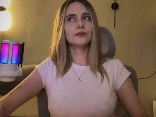 -HeyRina- webcam