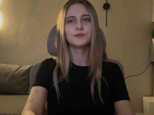 xxx webcam HeyRina