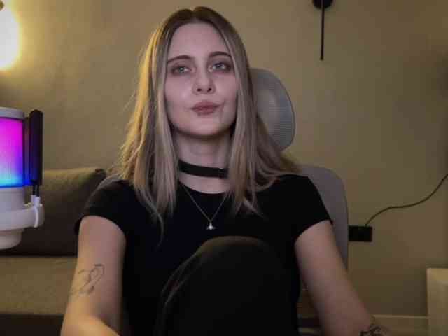 -HeyRina- webcam