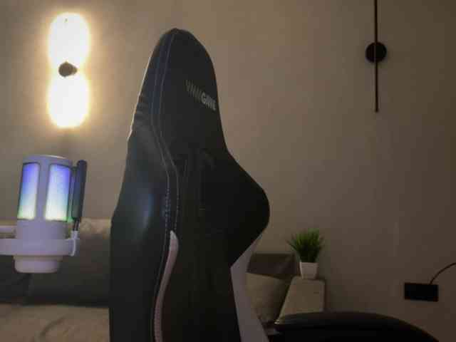 HeyRina webcam