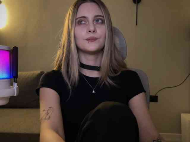 -HeyRina- webcam