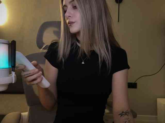 -HeyRina- webcam