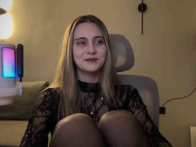 -HeyRina- webcam