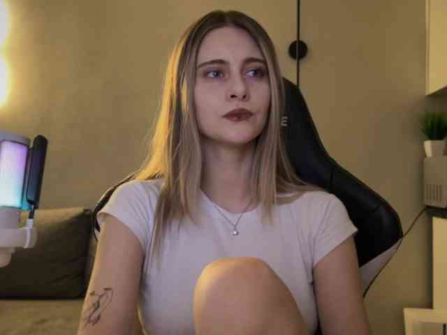 -HeyRina- webcam