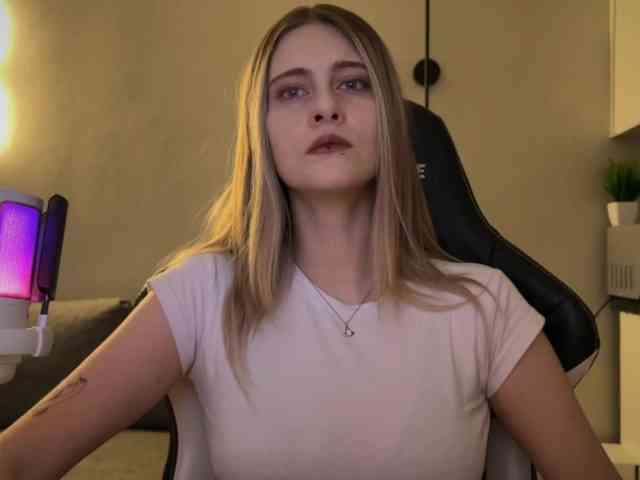 -HeyRina- webcam
