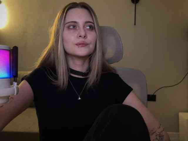 -HeyRina- webcam
