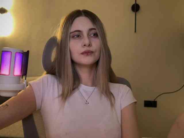 -HeyRina- webcam