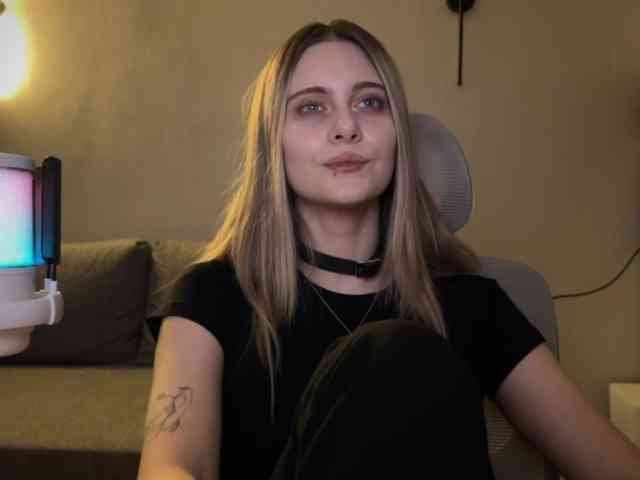 -HeyRina- webcam