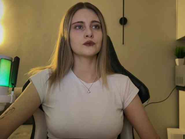 -HeyRina- webcam