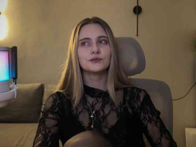 -HeyRina- webcam