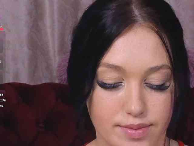 MeganMoroe webcam