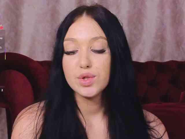 MeganMoroe webcam