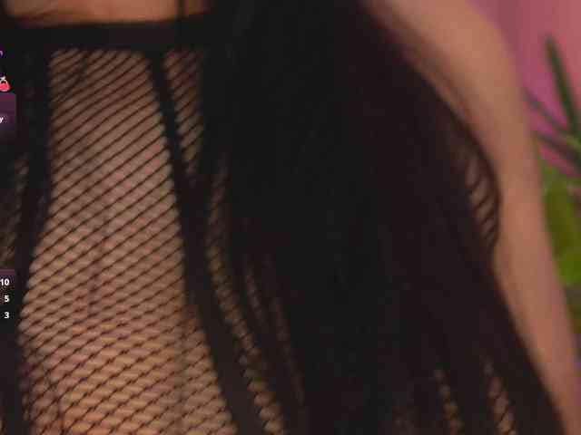 MeganMoroe webcam