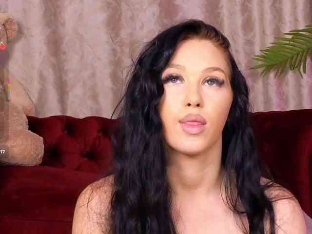 MeganMoroe webcam