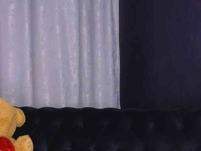 LexaNoir webcam
