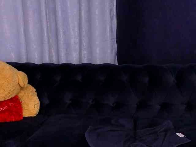 LexaNoir webcam