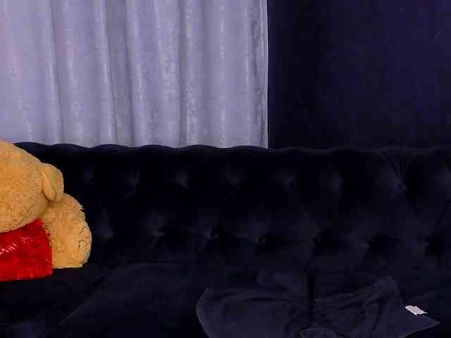 LexaNoir webcam