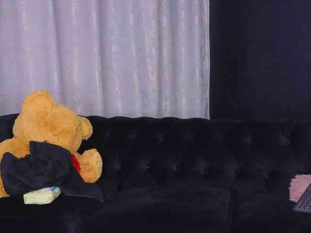 LexaNoir webcam
