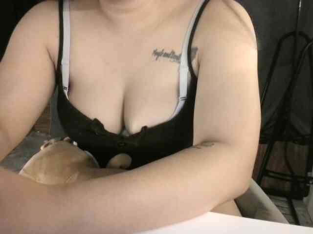Love-x69x webcam