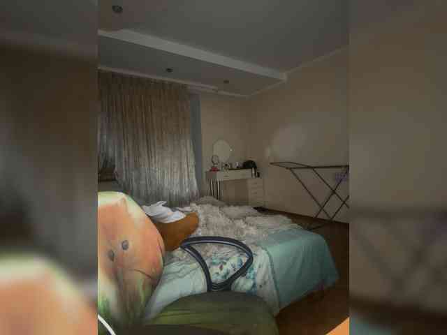 AnoliVince777 webcam