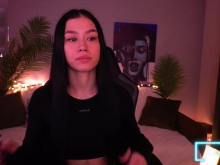 FataleNellie Porn Show