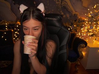 FataleNellie Porn Show