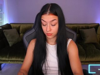 FataleNellie Porn Show