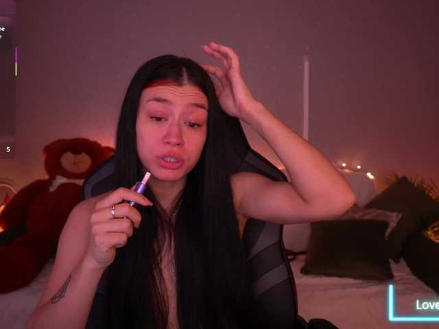 FataleNellie's BongaCams show and profile
