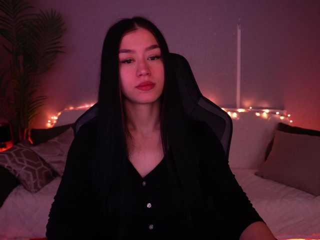 FataleNellie's BongaCams show and profile
