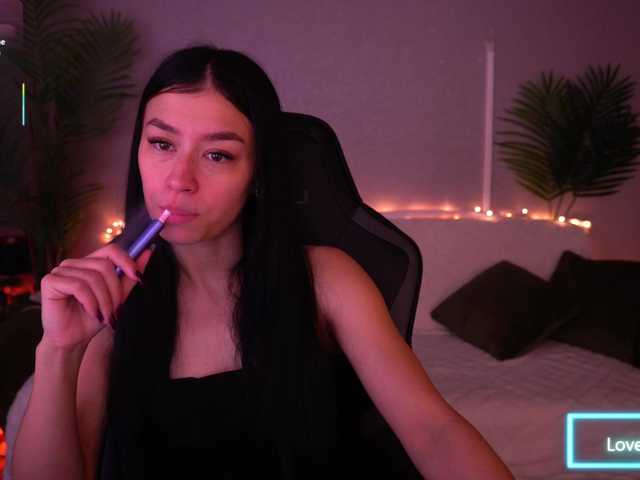 FataleNellie's BongaCams show and profile