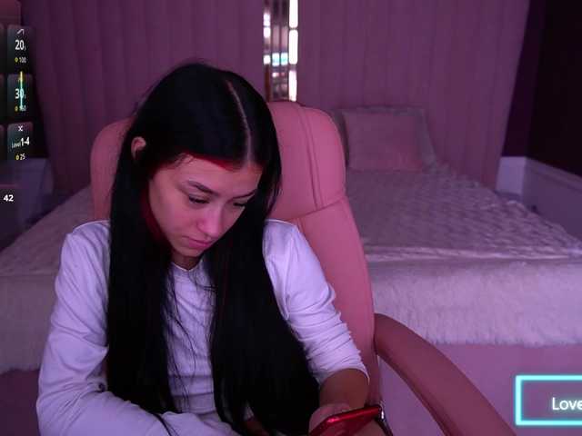  FataleNellie chat room