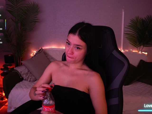 FataleNellie live cam