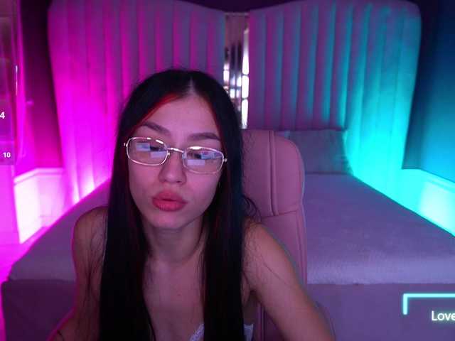 видео FataleNellie