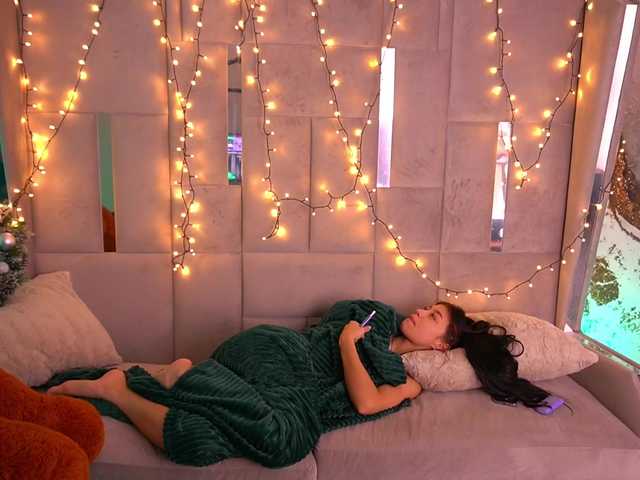 FataleNellie's BongaCams show and profile