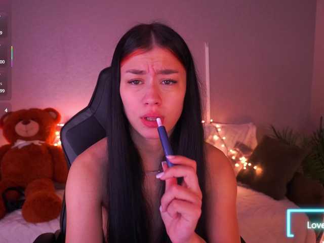 FataleNellie's BongaCams show and profile
