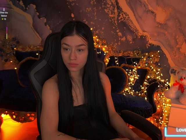 FataleNellie's BongaCams show and profile